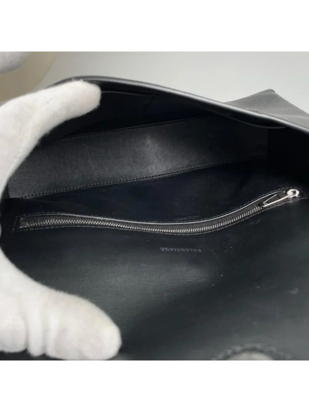 Balenciaga Downtown Cross Bag XS Shoulder Bag Leather Black